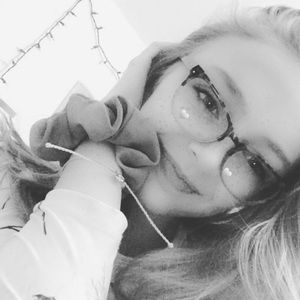 Meet your Posher, Maddie